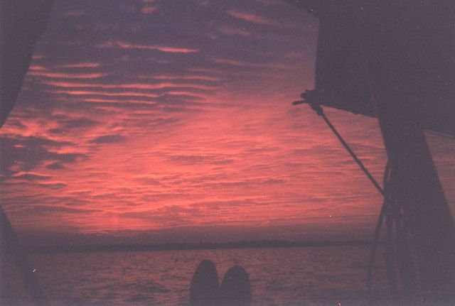 Sunset at Lake Lewisville.jpg (30k bytes)